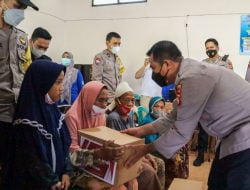 Tinjau Vaksinasi di Pujut, Kapolda NTB Ingin Semua Kerjasama Dengan Baik