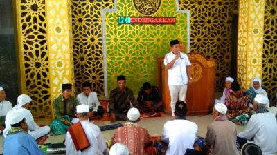 Wakil Ketua DPRD Kabupaten Bima Sumbang Dana Rp.100 Juta Untuk Bangunan masjid Nurul Huda di Desa Campa