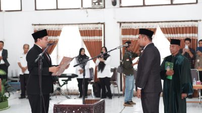  Ma'arif  Dilantik Sebagai  DPRD Kabupaten Bima