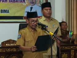 Wali Kota Bima Lantik Pejabat Pimpinan Tinggi Pratama di Lingkungan Pemerintah Kota Bima