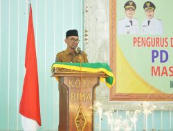 Wali Kota Bima Muhammad Lutfi Lantik Pengurus Badan Kontak Majelis Taklim Kota Bima Periode 2023-2028