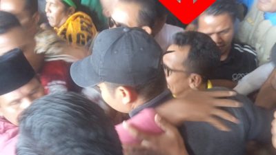 Ratusan Warga Sambut Kedatangan Wali Kota Bima Muhammad Lutfi di Bandara Sultan Muhammad Salahuddin Bima, ini Pidatonya Soal Proses Hukum di KPK RI