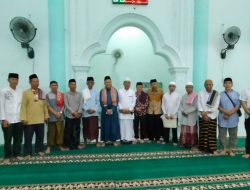 Pj. Wali Kota Bima Tunjukkan Kesungguhan dalam Ibadah Sholat Berjamaah