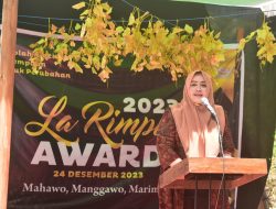 BREAKING NEWS: Hadiri La Rimpu Award, Bupati Bima Serahkan Penghargaan