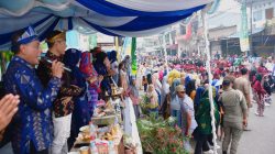 Rayakan HUT Ke-385, Ribuan Peserta Ramaikan Pawai Rimpu Serentak
